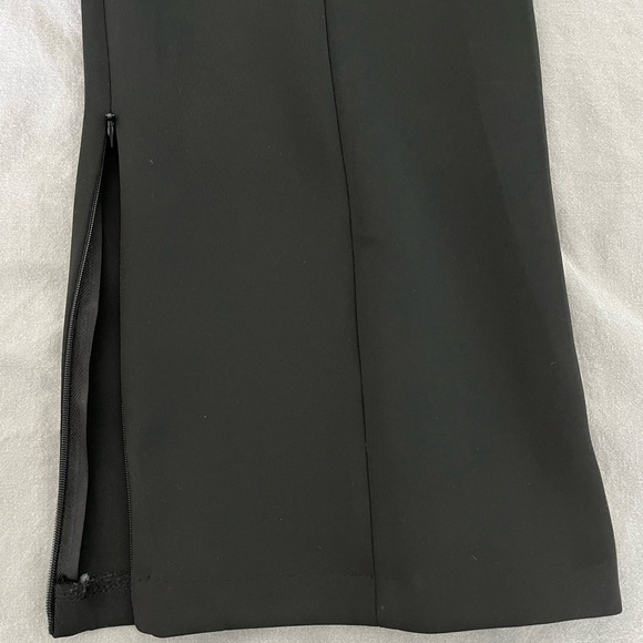 Good American, Good Waist Flare Scuba Pants in Black, Size 18, Good American 6. - Picture 9 of 11